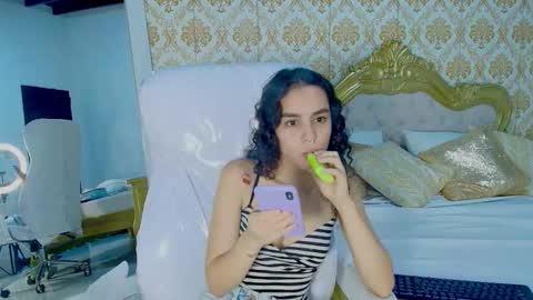 jessb_ online show from 10.20.25