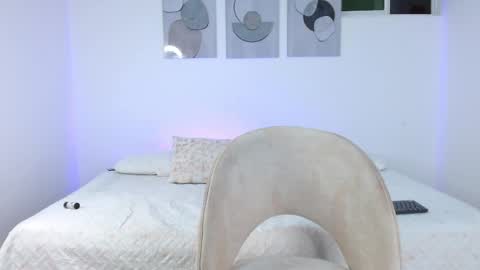 Snapshot of jessdant_luv chatting on 04.28.26 Hello we are Jesse and Dante. online show from 04.28.26