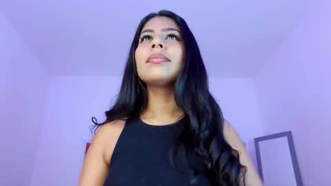 Snapshot of jessfortune chatting on 10.28.25 Jess online show from 10.28.25