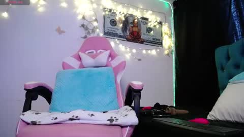 Jessie online show from 07.12.26