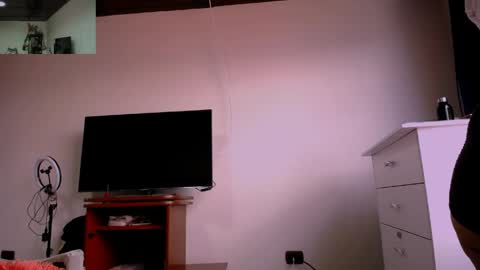 Yessik Rodriguez online show from 04.13.26