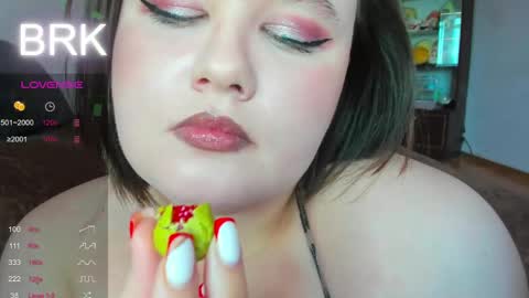Natalia online show from 05.20.26