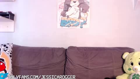 Snapshot of jessica_n_rogger chatting on 04.26.26 Jess And Rogger independents online show from 04.26.26