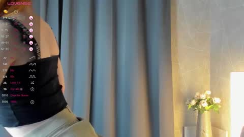 Snapshot of jessica_soon chatting on 12.07.24 jessica_soon online show from 12.07.24