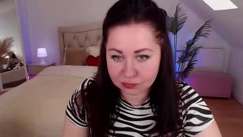 Snapshot of jessicaevanse chatting on 05.23.26 jessicaevanse online show from 05.23.26