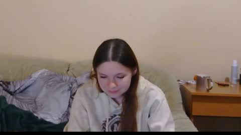 Snapshot of jessicaholland1 chatting on 04.23.26 jessicaholland1 online show from 04.23.26