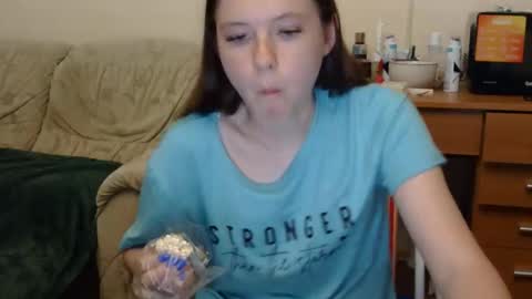 jessicaholland1 online show from 06.09.26