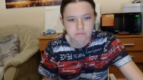 jessicaholland1 online show from 06.24.26