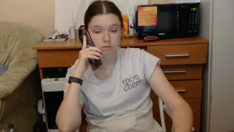 jessicaholland1 online show from 07.14.26