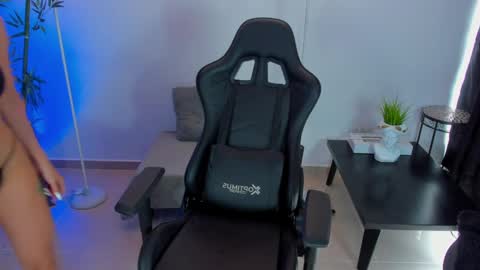  Jessica Pratt  IG jessicaxpratt online show from 03.08.25