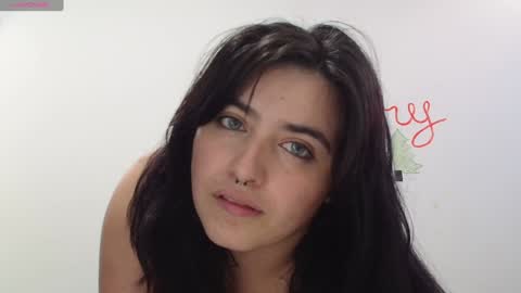 jessicared18 online show from 02.05.25