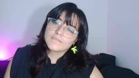 jessicared18 online show from 10.21.25