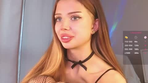 Snapshot of jessie_johns chatting on 04.18.26 jessie_johns online show from 04.18.26