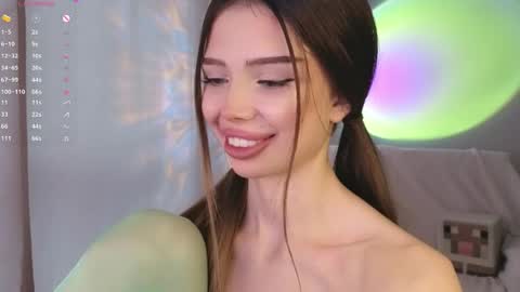 Snapshot of jessie_johns chatting on 05.18.26 jessie_johns online show from 05.18.26