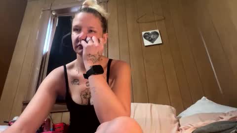 Wonderland online show from 12.06.24