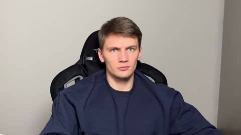 Snapshot of jessierise chatting on 02.03.25 JessieRise online show from 02.03.25