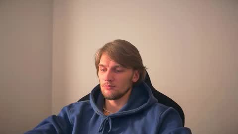 Snapshot of jessierise chatting on 10.12.25 JessieRise online show from 10.12.25