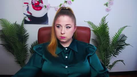 Snapshot of jessikadaniels chatting on 02.10.26 Jess online show from 02.10.26