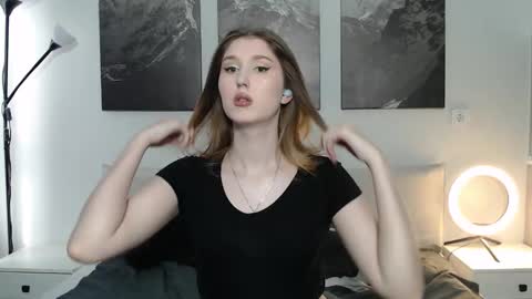 jessstonem online show from 03.18.26