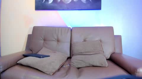 Snapshot of jessy_mateus chatting on 12.18.24 Jessy Mateus online show from 12.18.24