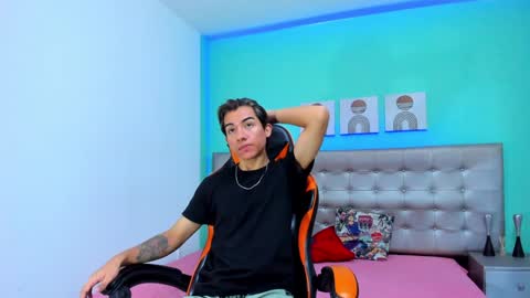 Snapshot of jessy_mateus chatting on 12.27.24 Jessy Mateus online show from 12.27.24