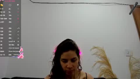 Snapshot of jessye_golden chatting on 06.12.26 jessye_golden online show from 06.12.26