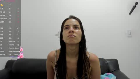Snapshot of jessye_golden chatting on 08.03.26 jessye_golden online show from 08.03.26