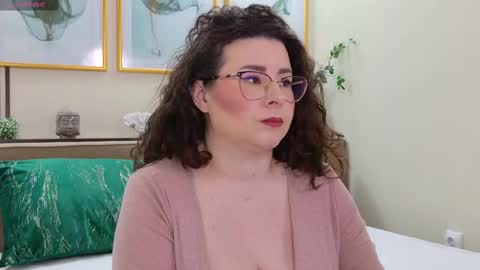Snapshot of jessykah chatting on 02.27.25 Francesca online show from 02.27.25