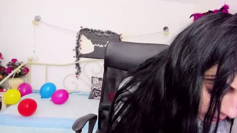 Snapshot of jessystarrr chatting on 01.02.25 Jessy online show from 01.02.25