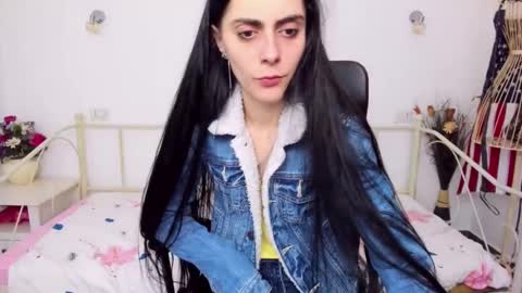 Snapshot of jessystarrr chatting on 02.03.25 Jessy online show from 02.03.25