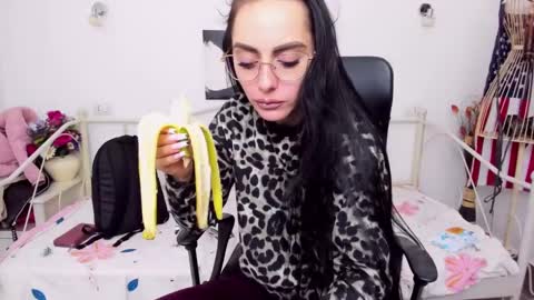 Snapshot of jessystarrr chatting on 02.10.25 Jessy online show from 02.10.25