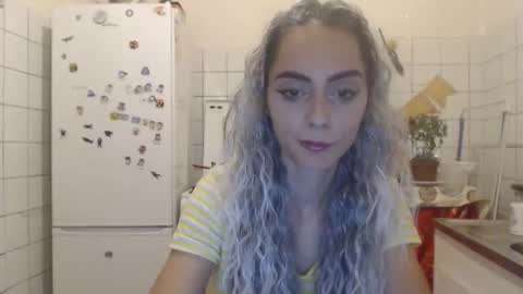 Snapshot of jessystarrr chatting on 09.09.25 Jessy online show from 09.09.25