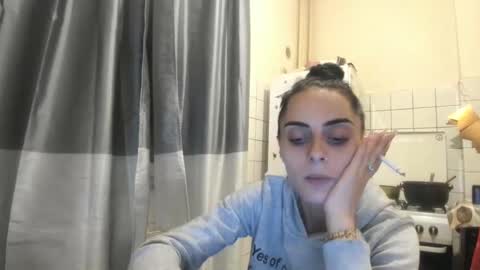 Snapshot of jessystarrr chatting on 09.30.25 Jessy online show from 09.30.25