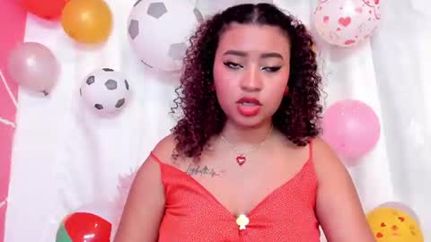 Snapshot of jessyzoe1 chatting on 07.15.26 Jezzy Zoe online show from 07.15.26