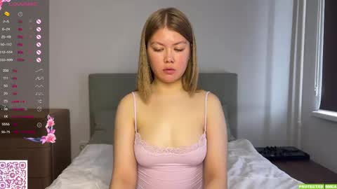 Mona online show from 04.20.26