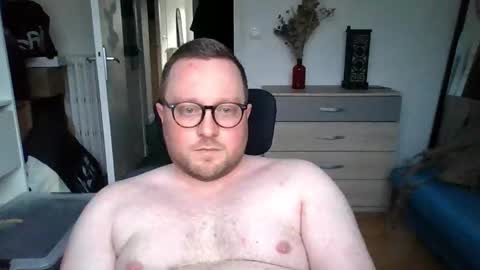 jeuneloup92 online show from 02.18.26