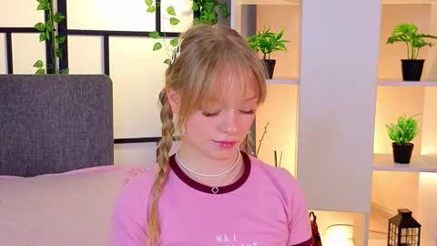 Gwen online show from 03.20.26