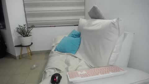 Camila online show from 01.16.26