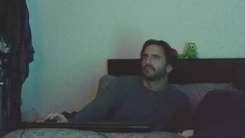 Snapshot of jgquaife chatting on 11.15.25 FoxHunter1 online show from 11.15.25