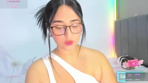 jhackelin  My independent account online show from 03.03.26