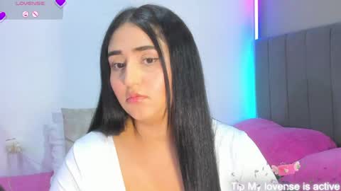 jhackelin  My independent account online show from 04.17.26