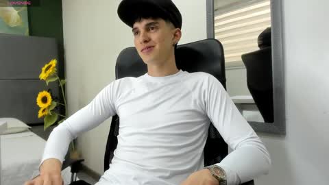 Jheampiero online show from 04.13.26