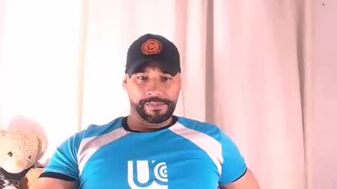 En moreno online show from 02.12.26