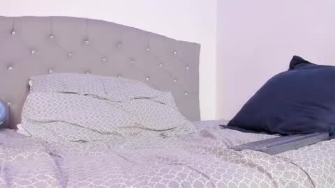 jhoanatrans22 online show from 01.24.25