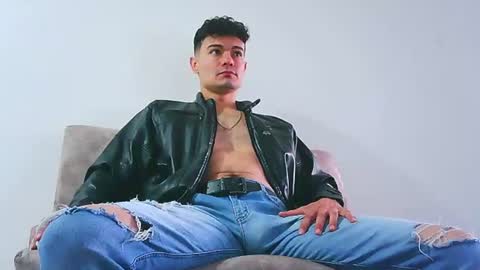 Snapshot of jhohannes_maximo chatting on 07.26.26 jhohanes maximo online show from 07.26.26