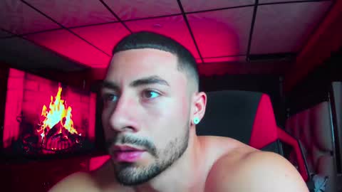 Jhojan Strong  online show from 02.20.25