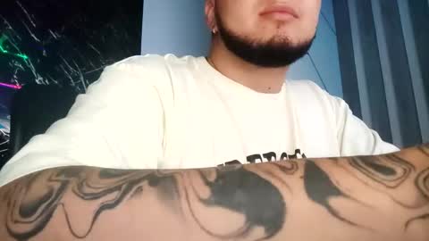 Snapshot of jhon_gottti chatting on 01.11.25 jhon online show from 01.11.25