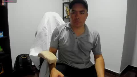 jhonatan_morales_s online show from 07.08.26