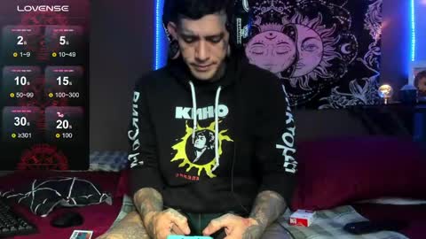 Snapshot of jhonny_ackerman chatting on 04.19.26 jhonny_ackerman online show from 04.19.26