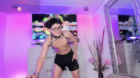 JHONNATHAN online show from 06.11.26